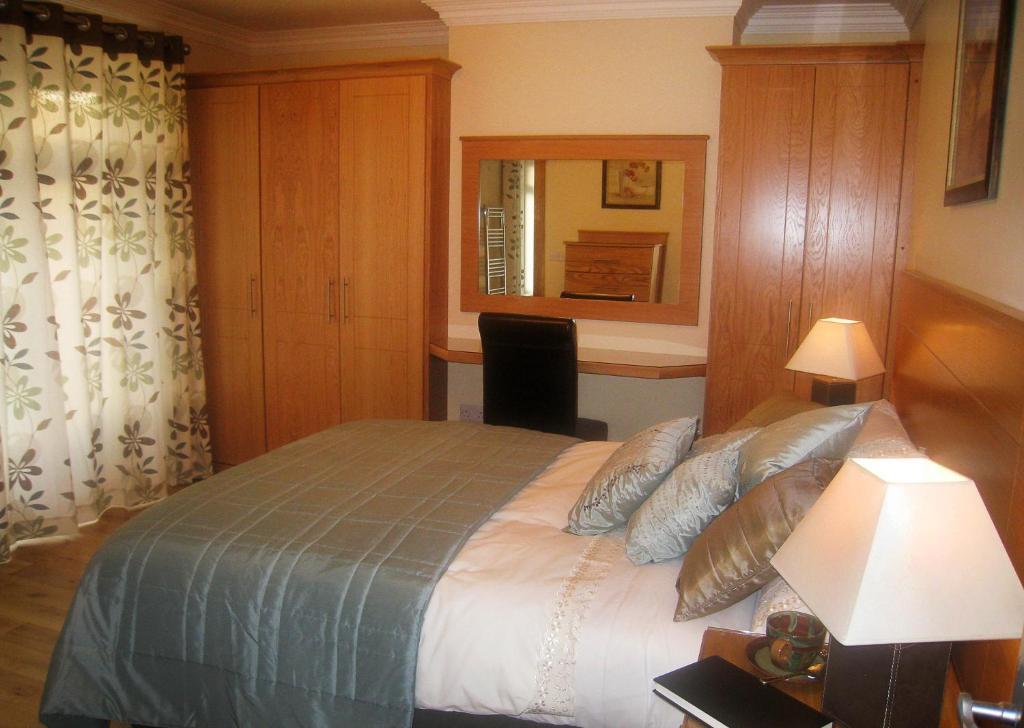 Achill House Hotel Cork Room photo